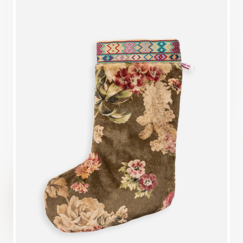 NWT Johnny WAS Vintage Rose Stocking